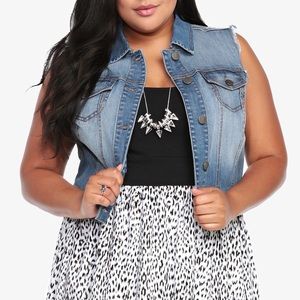 Torrid Light Washed Cropped Denim Vest